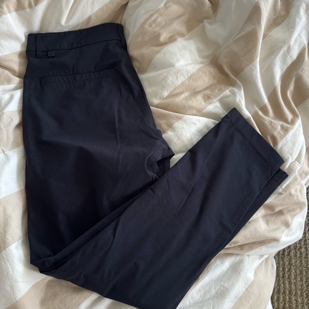 Lululemon Men’s Pants - Size 31